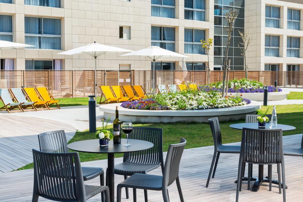 Herods Herzliya Exterior foto