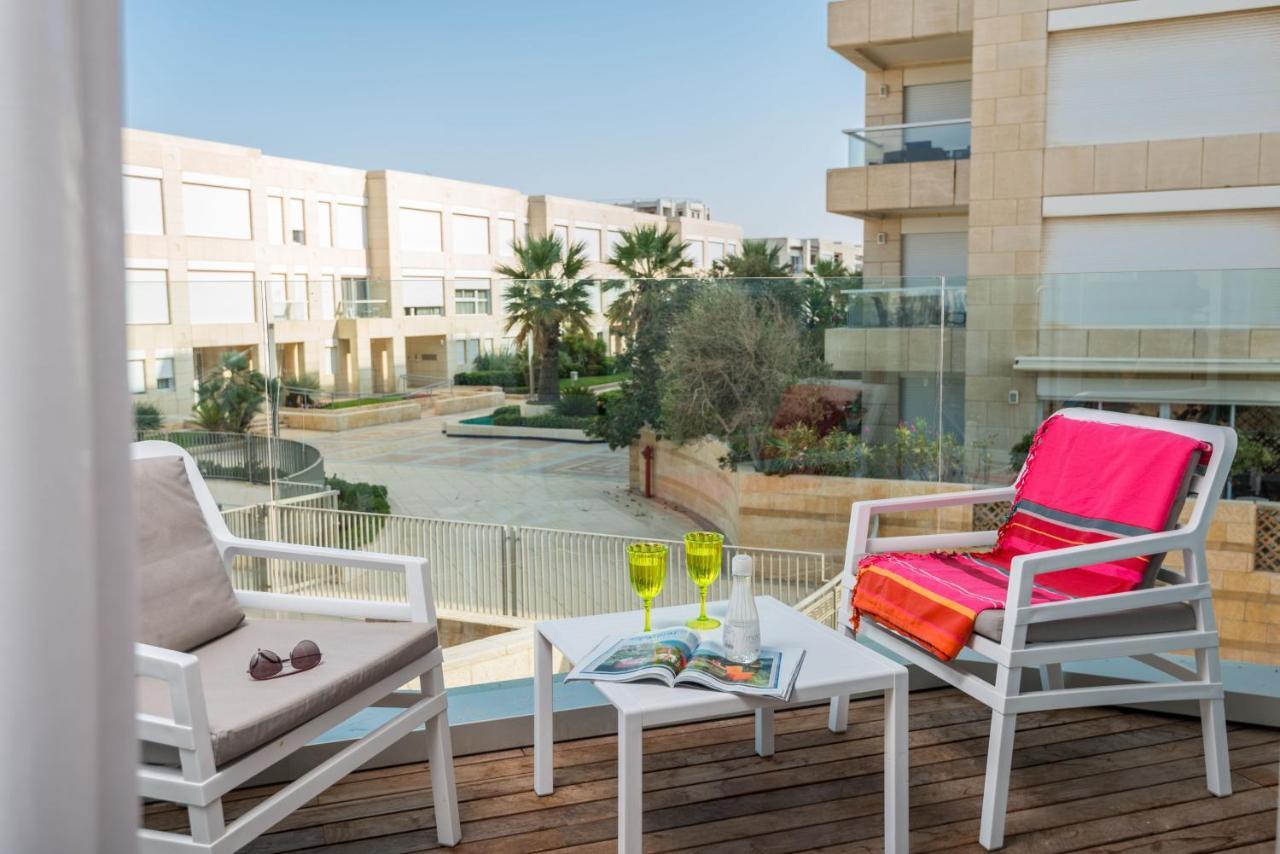 Herods Herzliya Exterior foto